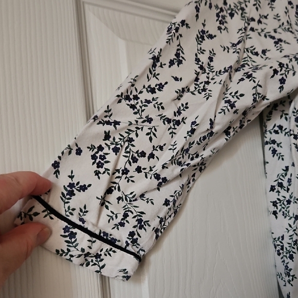 Floral Kids Pajama Set - Picture 4 of 8